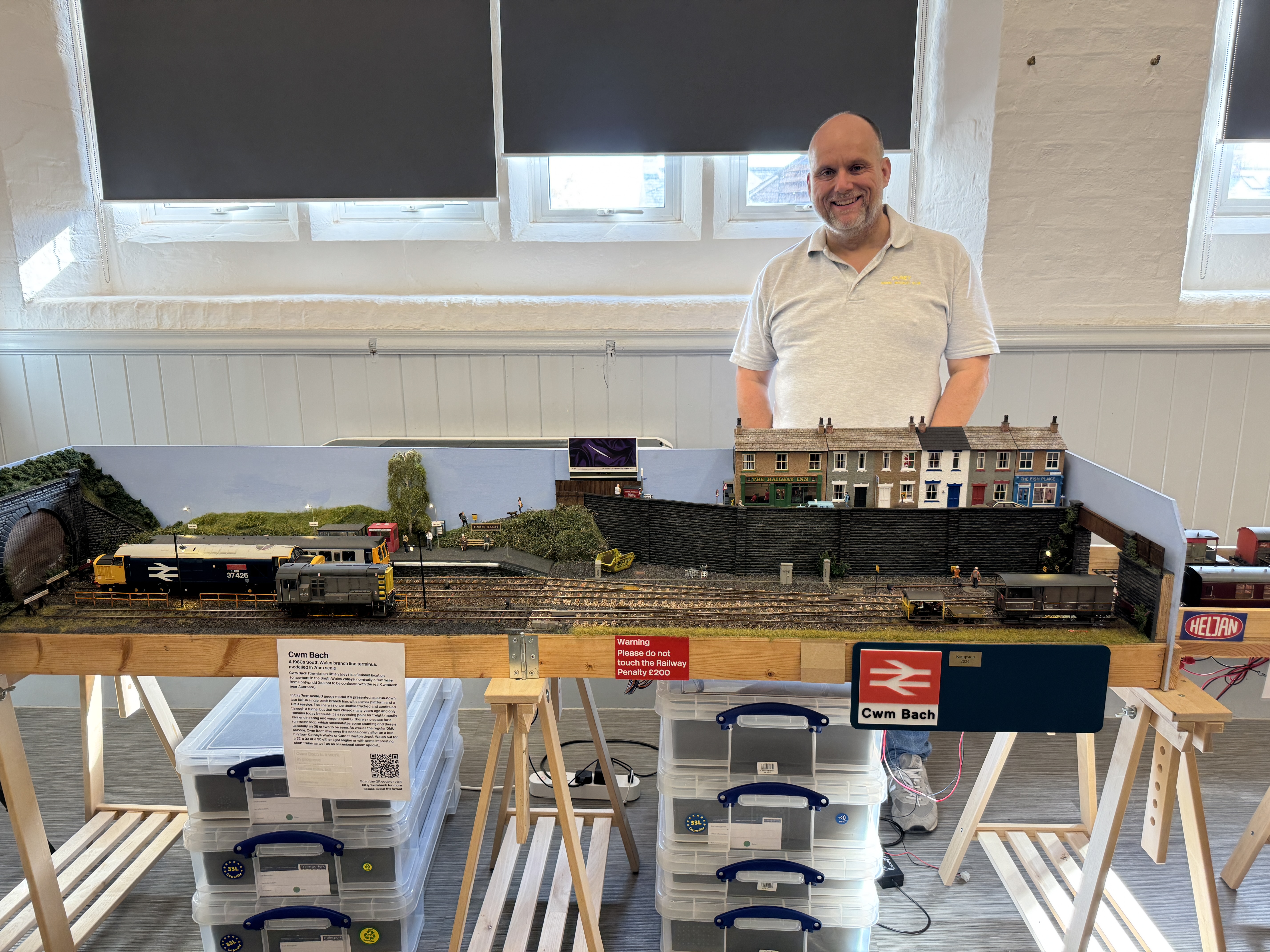 Cwm Bach set up and ready for exhibiting at the Olney MRC exhibition in September 2025